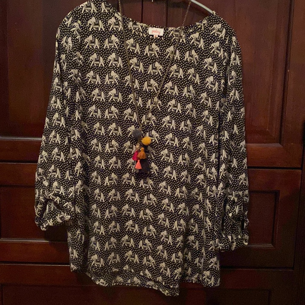 Elephant Blouse size M Pixley